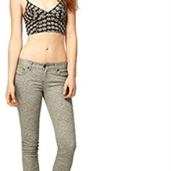 Free People Print Zip Gray Print Ankle Skinny Jean - Picture 1 of 7